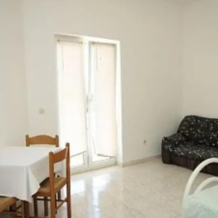 Angela Apartamento